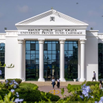 جامعة تونس قرطاج